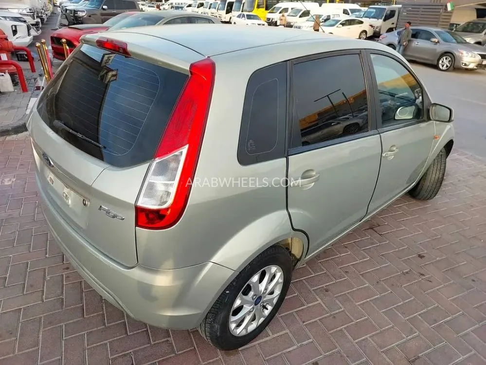 Ford Figo 2014 for Sale in Sharjah Image-15
