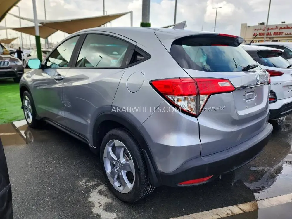 Honda HR-V 2022 for Sale in Dubai Image-10