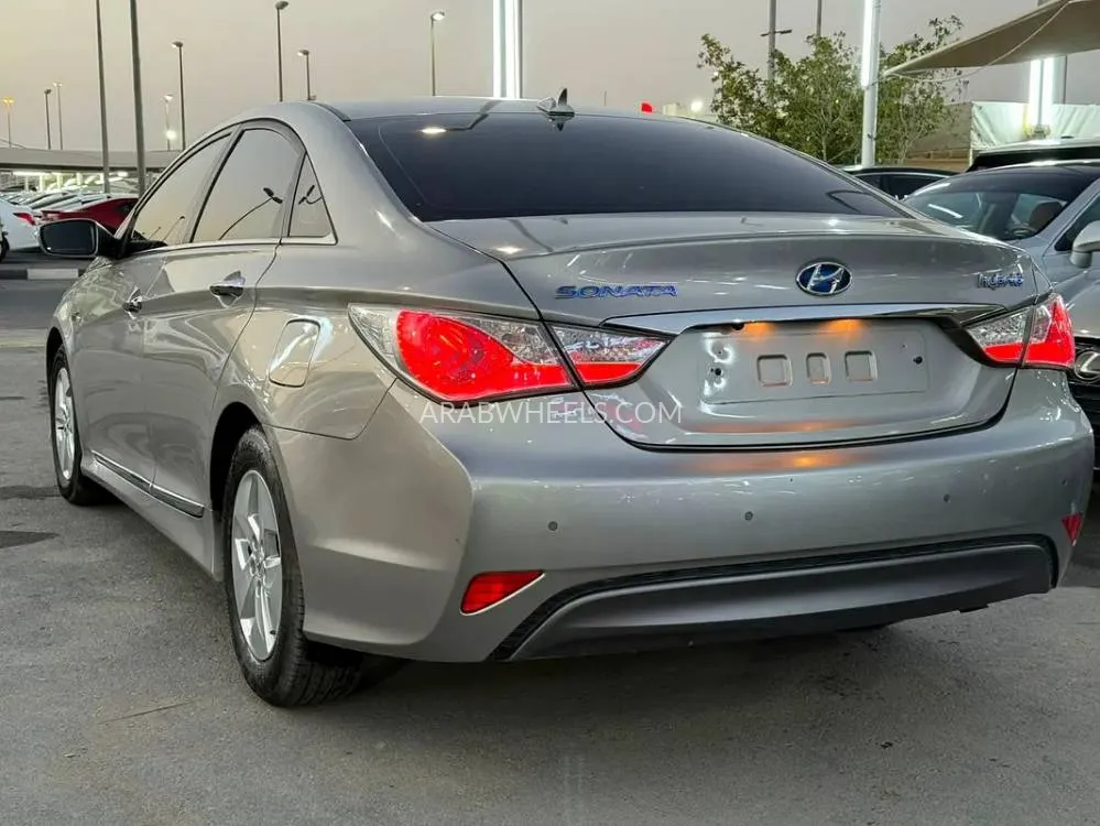 Hyundai Sonata 2012 for Sale in Dubai Image-5