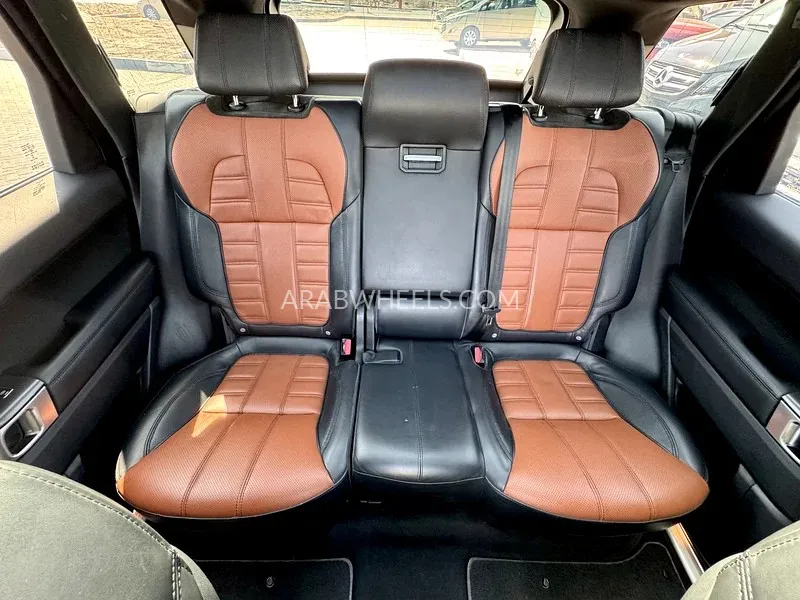 Land Rover Range Rover Sport 2016 for Sale in Sharjah Image-3