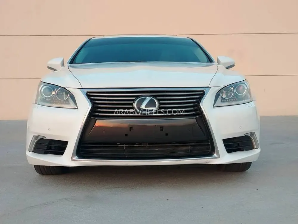 Lexus LS 2014 for Sale in Dubai Image-8