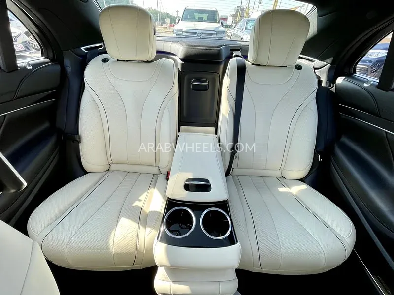 Mercedes Benz CLS Class 2020 for Sale in Sharjah Image-17