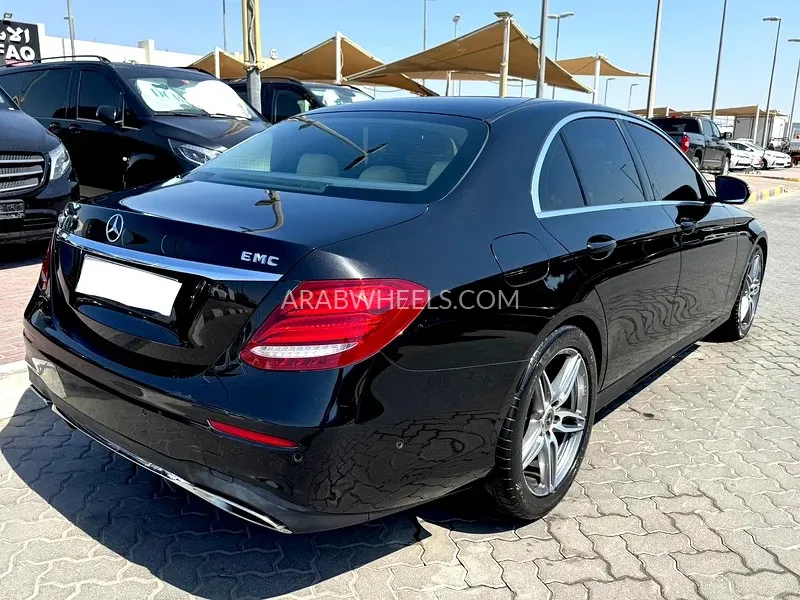 مرسيدس بنز كلاس E 2019 for Sale in الشارقة Image-20