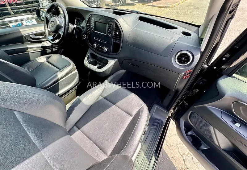 Mercedes Benz Vito 2020 for Sale in Sharjah Image-13