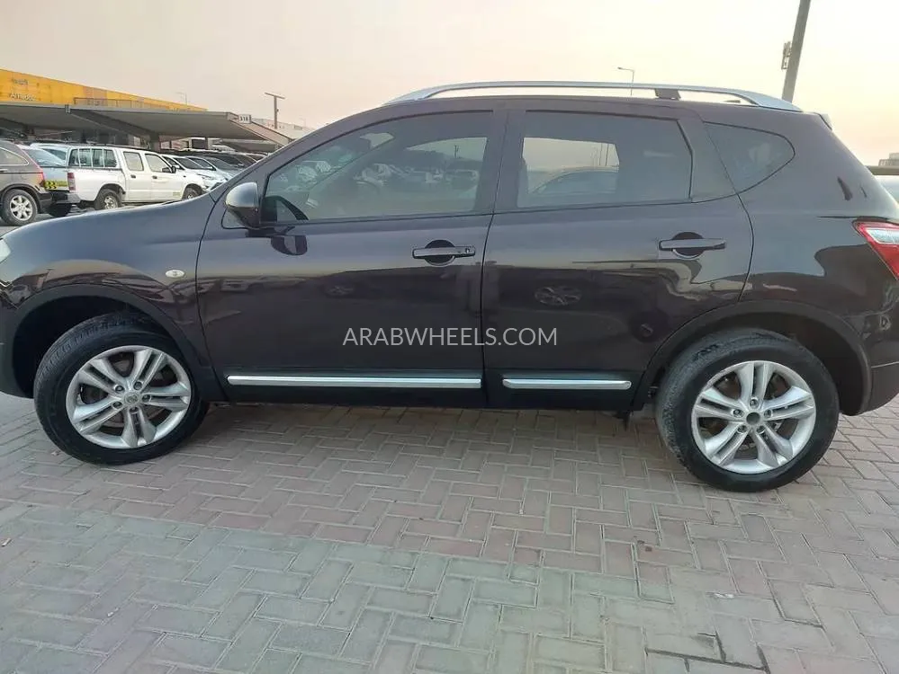 Nissan Qashqai 2011 for Sale in Sharjah Image-9