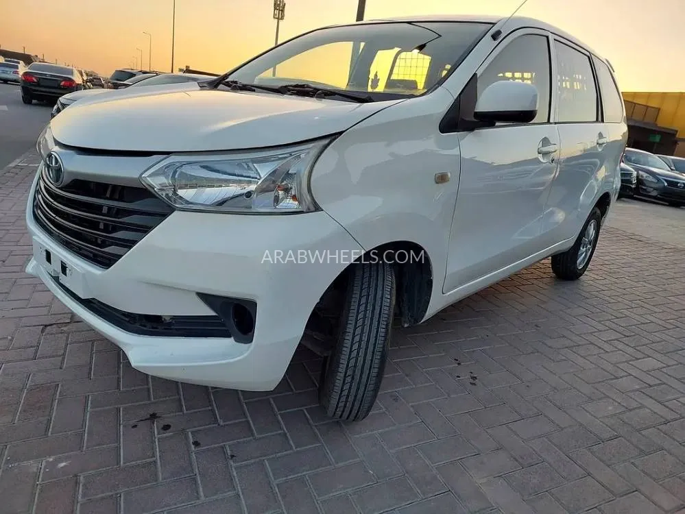 Toyota Avanza 2017 for Sale in Sharjah Image-13