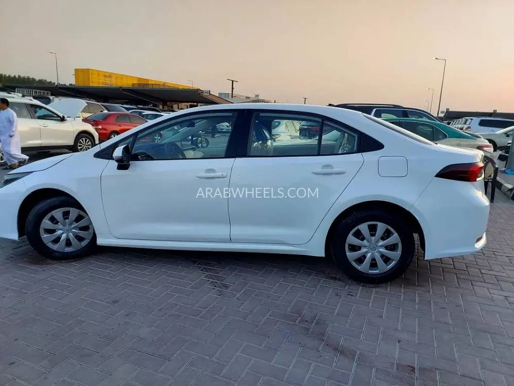Toyota Corolla 2022 for Sale in Sharjah Image-7