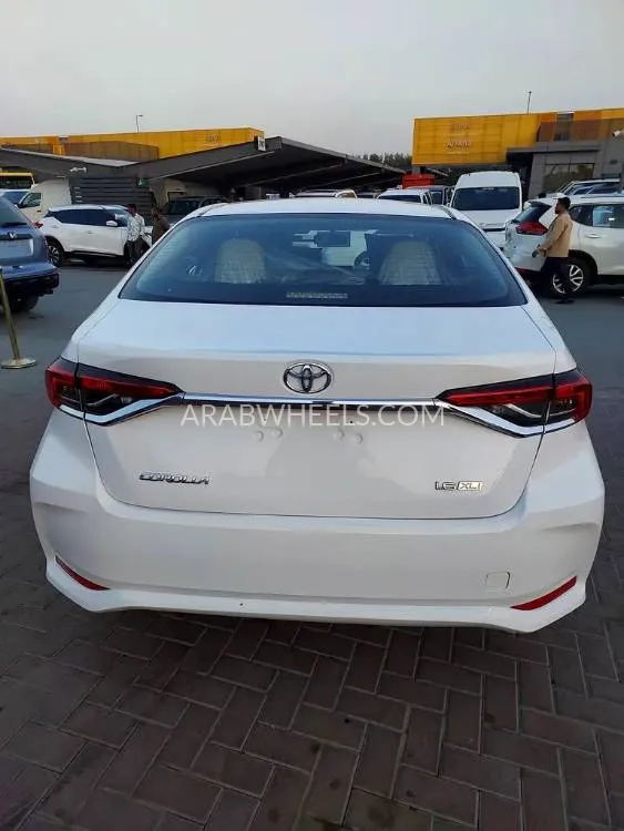 Toyota Corolla 2022 for Sale in Sharjah Image-18