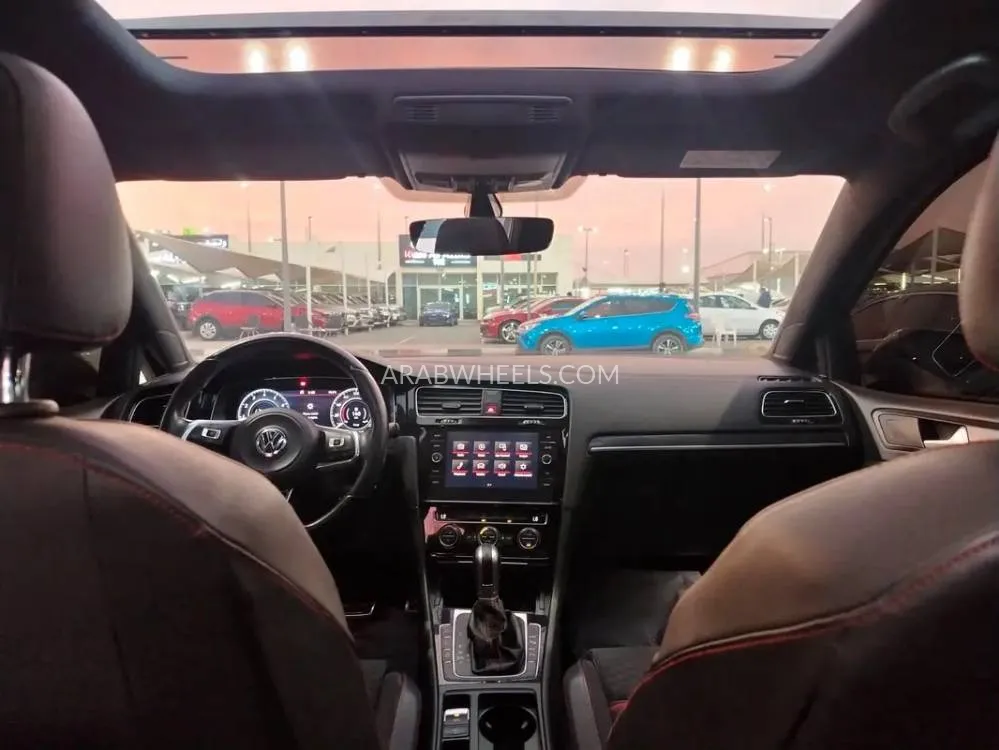 Volkswagen Golf GTI 2018 for Sale in Dubai Image-13