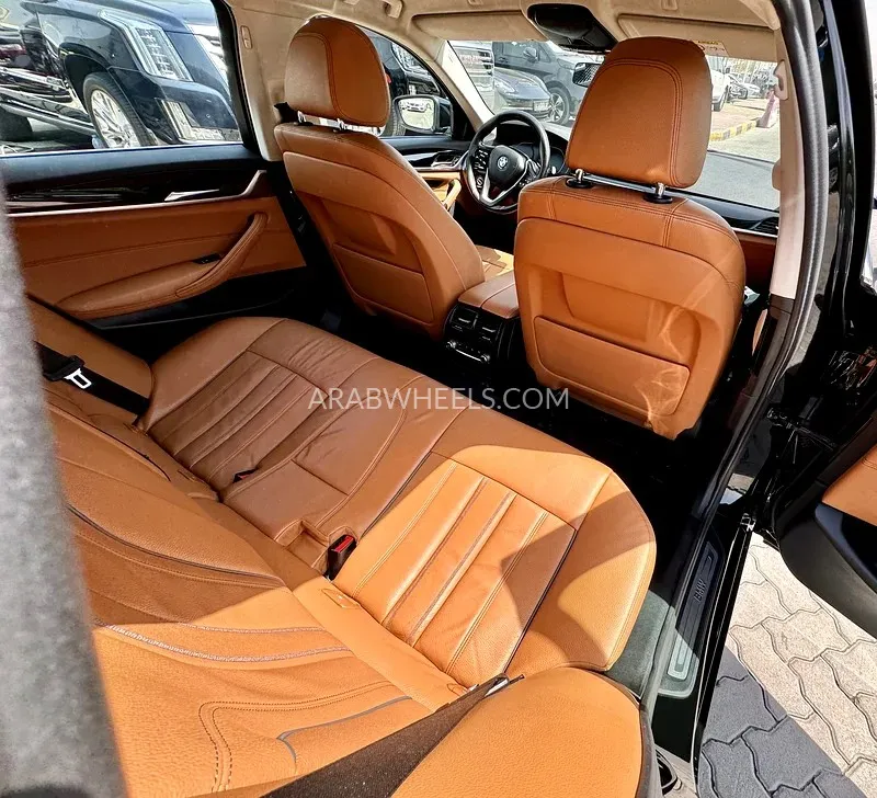 BMW 5 series 2022 for Sale in Sharjah Image-15