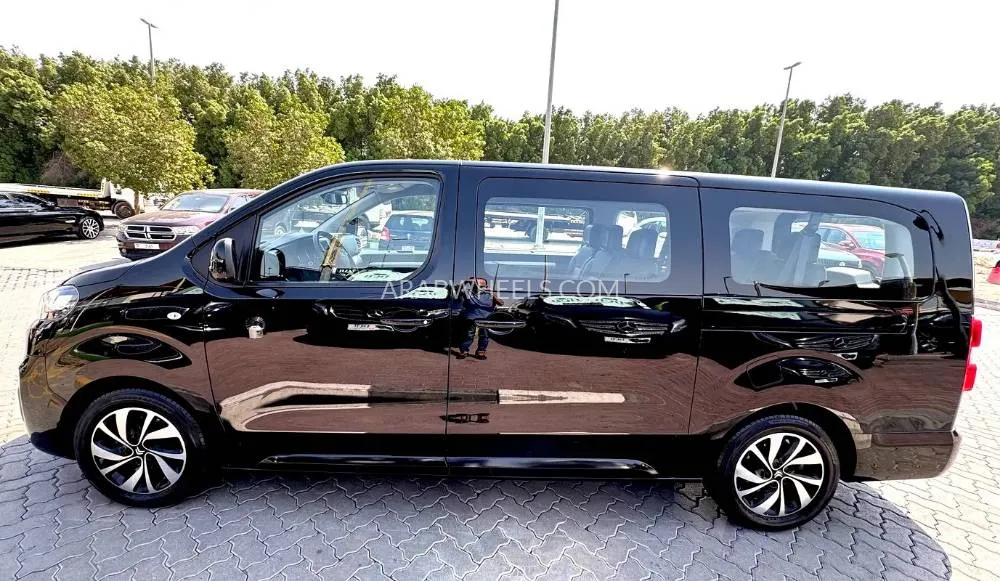 Citroen Spacetourer 2024 for Sale in Sharjah Image-2