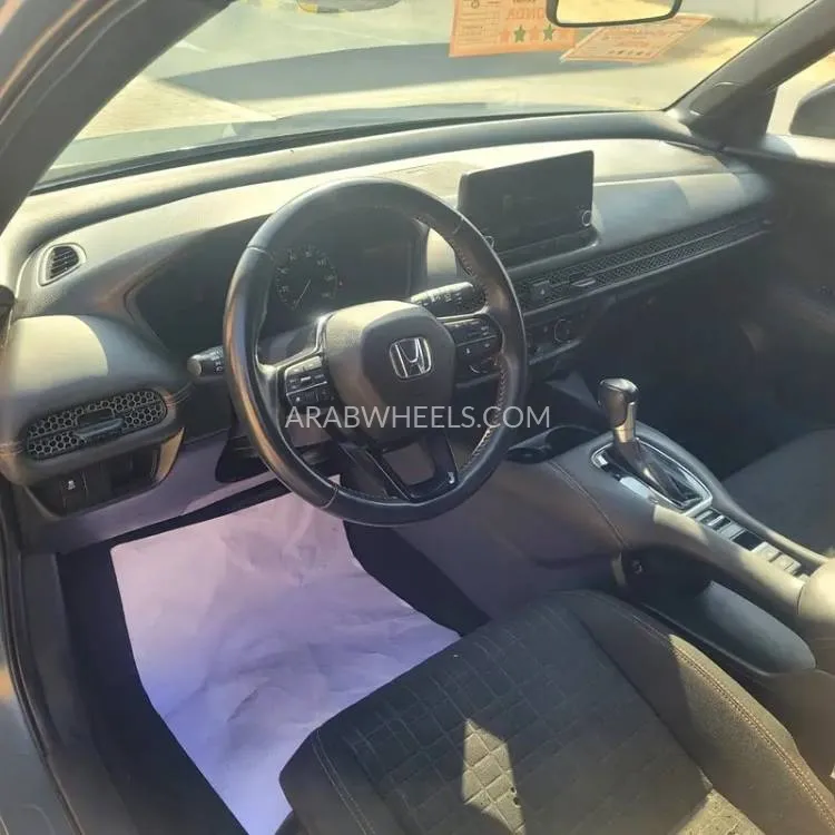 Honda HR-V 2023 for Sale in Sharjah Image-11