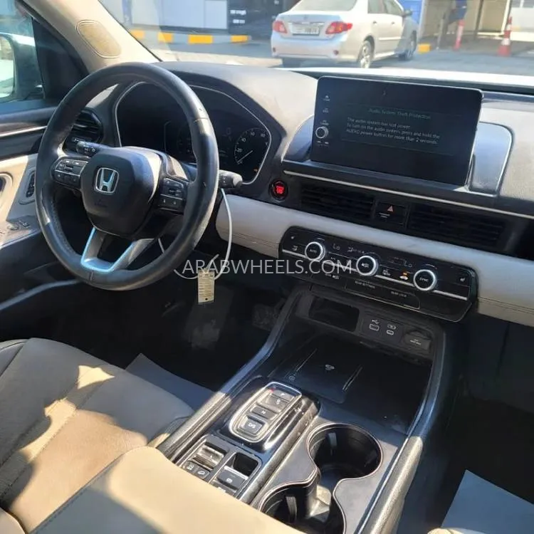 Honda Pilot 2023 for Sale in Sharjah Image-8