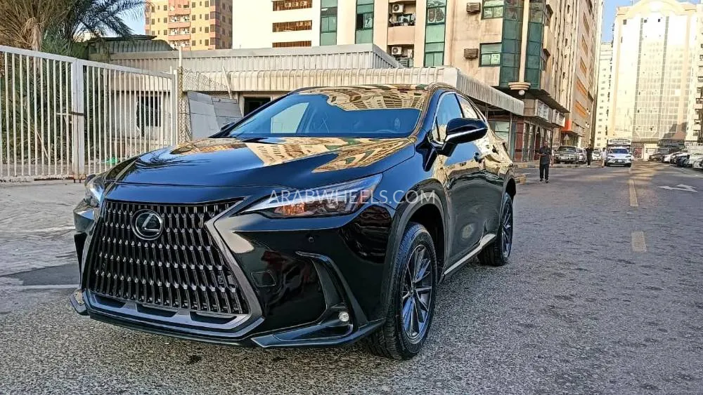 لكزس NX 2022 for Sale in الشارقة Image-5