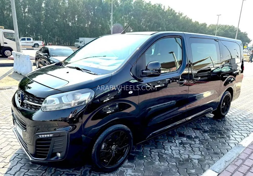 Opel Zafira 2022 for Sale in Sharjah Image-10