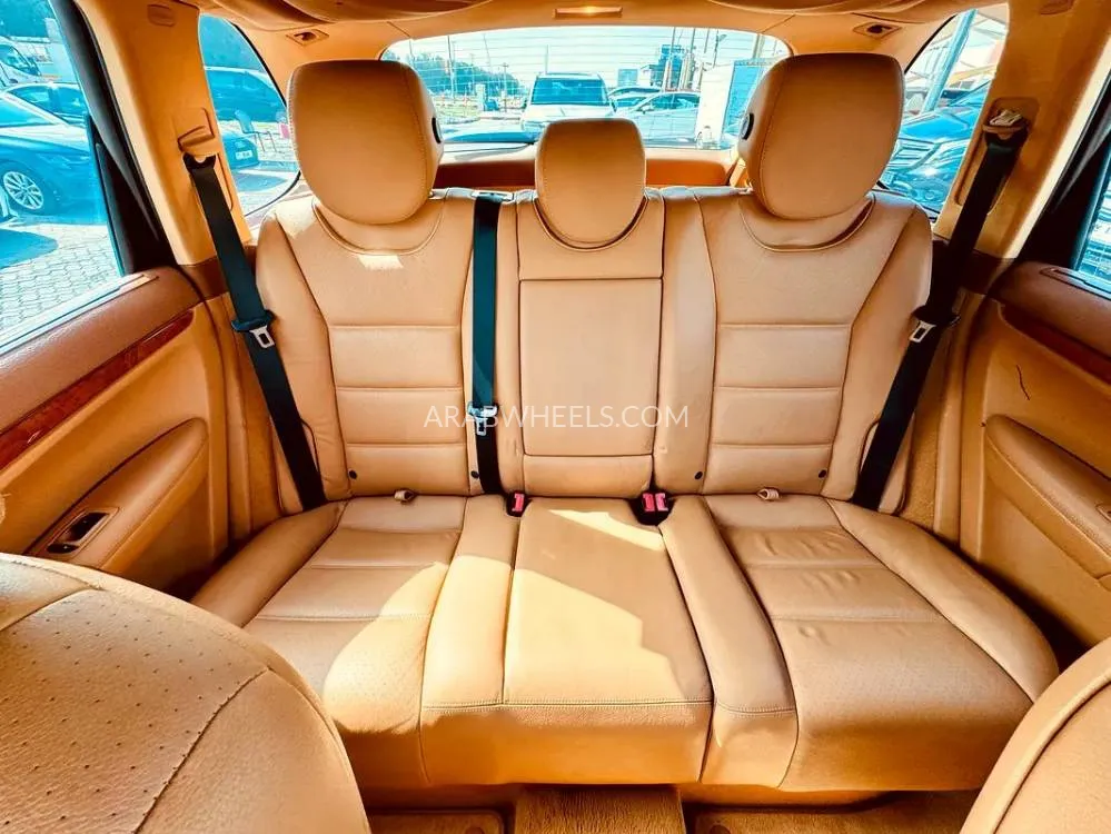 Porsche Cayenne 2008 for Sale in Sharjah Image-3