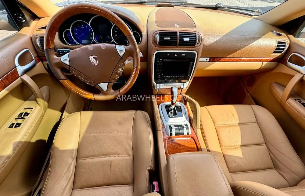 Porsche Cayenne 2008 for Sale in Sharjah Image-5
