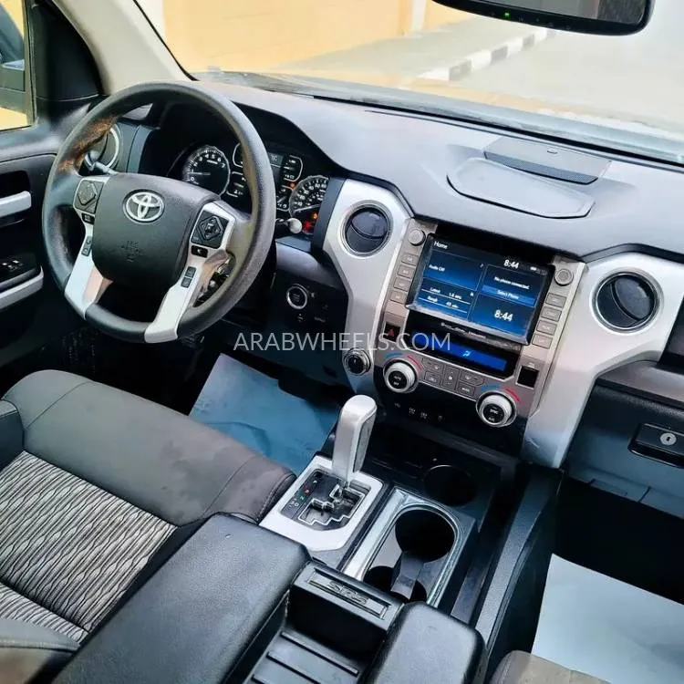 Toyota Tundra 2020 for Sale in Sharjah Image-7