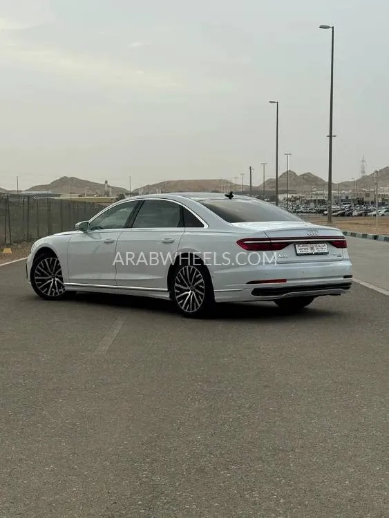 Audi A8 2022 for Sale in Abu Dhabi Image-13