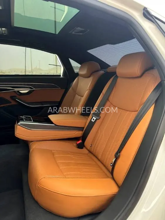 Audi A8 2022 for Sale in Abu Dhabi Image-16