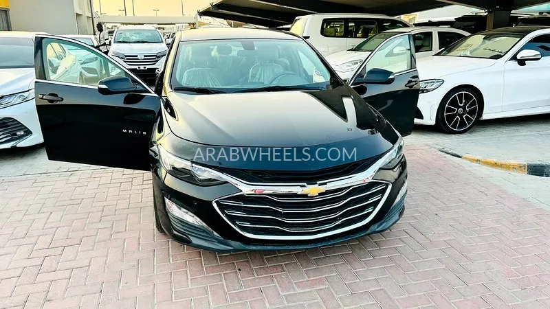 Chevrolet Malibu 2020 for Sale in Sharjah Image-6