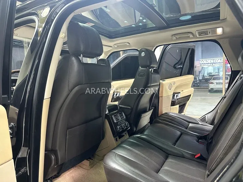 Land Rover Range Rover 2015 for Sale in Abu Dhabi Image-9