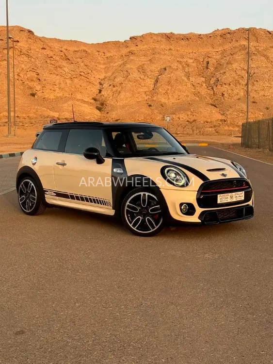 ميني كوبر 2020 for Sale in أبو ظبي Image-6