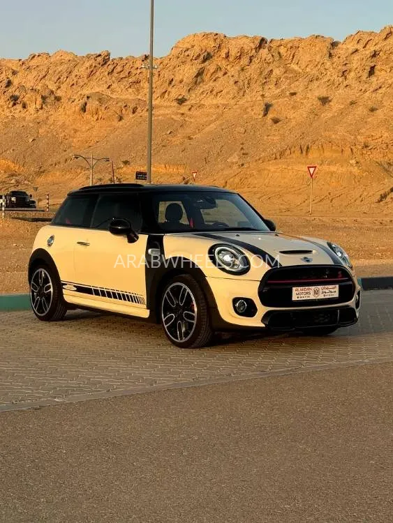 ميني كوبر 2020 for Sale in أبو ظبي Image-12
