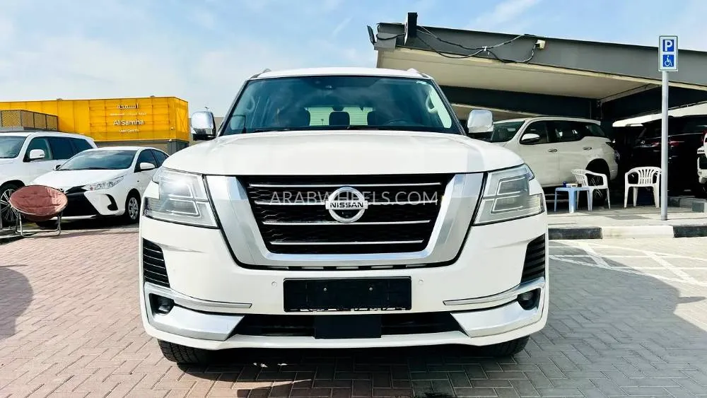Nissan Patrol 2020 for Sale in Sharjah Image-17