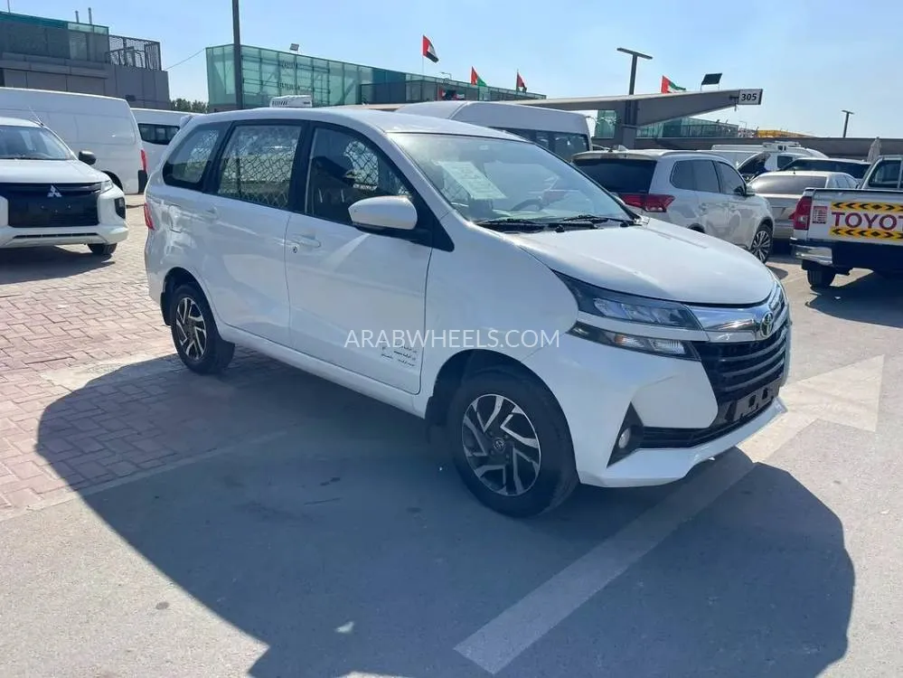 Toyota Avanza 2020 for Sale in Sharjah Image-5