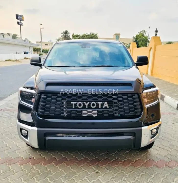 Toyota Tundra 2020 for Sale in Sharjah Image-8