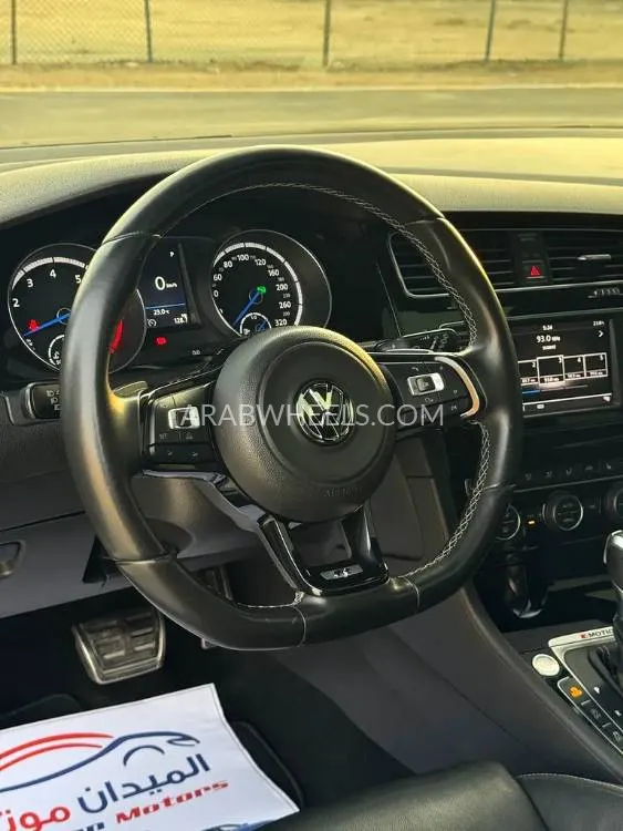 Volkswagen Golf 2017 for Sale in Abu Dhabi Image-12
