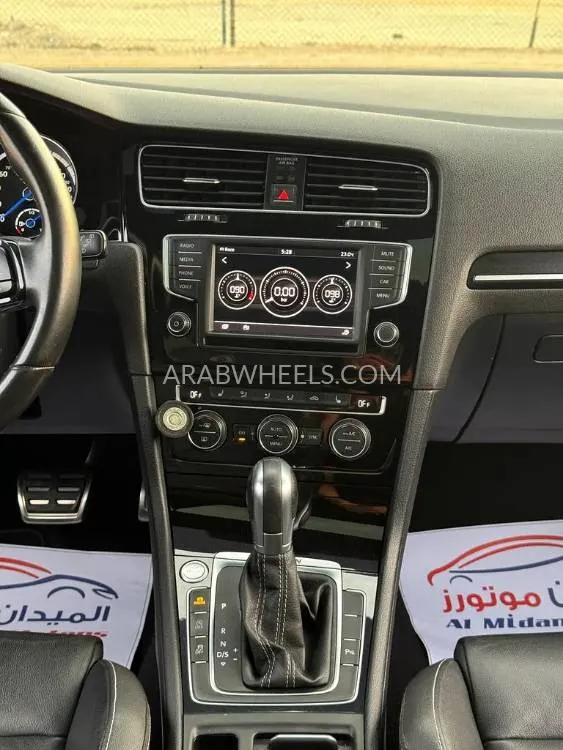 Volkswagen Golf 2017 for Sale in Abu Dhabi Image-14
