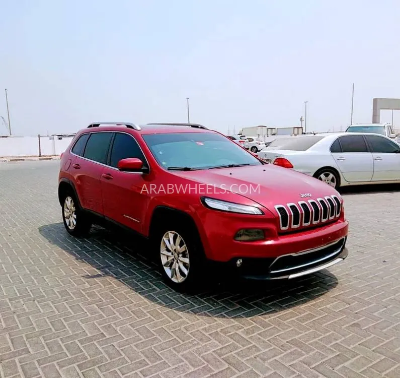 Jeep Cherokee 2014 for Sale in Ajman Image-11