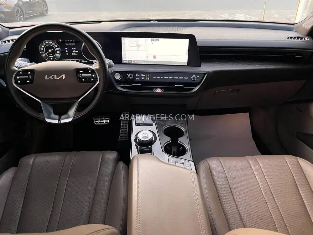 Kia K8 2022 for Sale in Sharjah Image-6