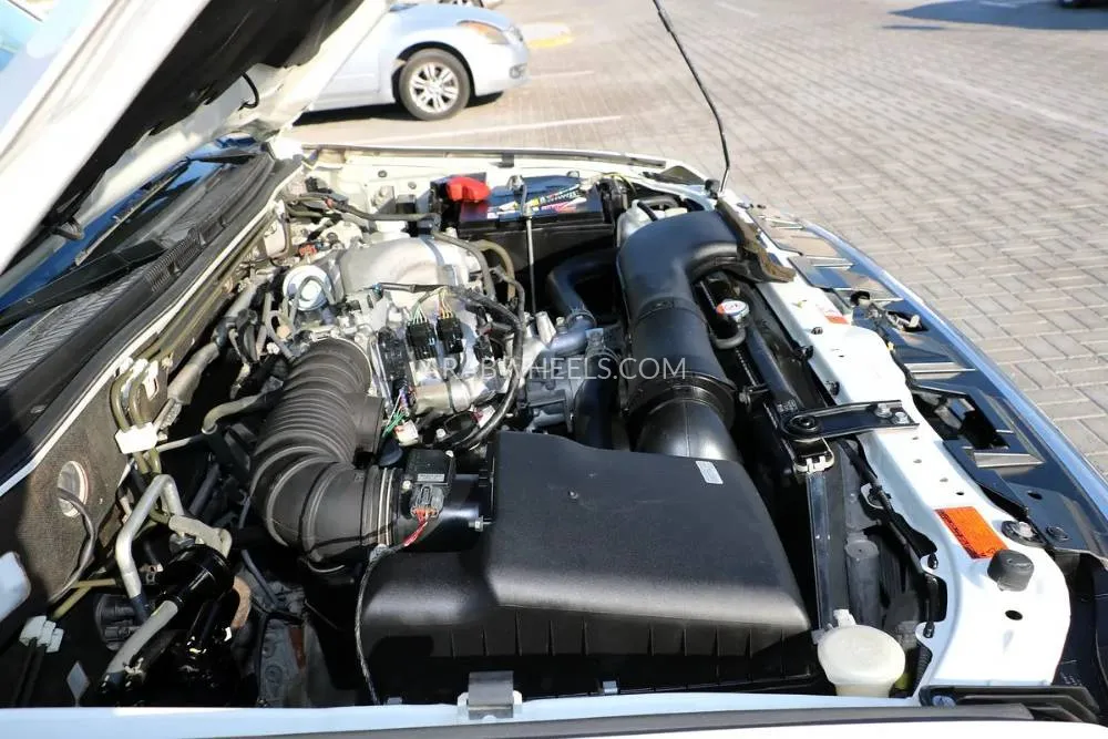 ميتسوبيشي باجيرو 2019 for Sale in أبو ظبي Image-3