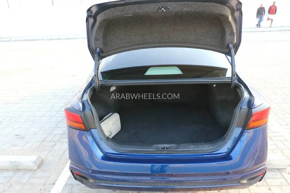 Nissan Altima 2019 for Sale in Abu Dhabi Image-8