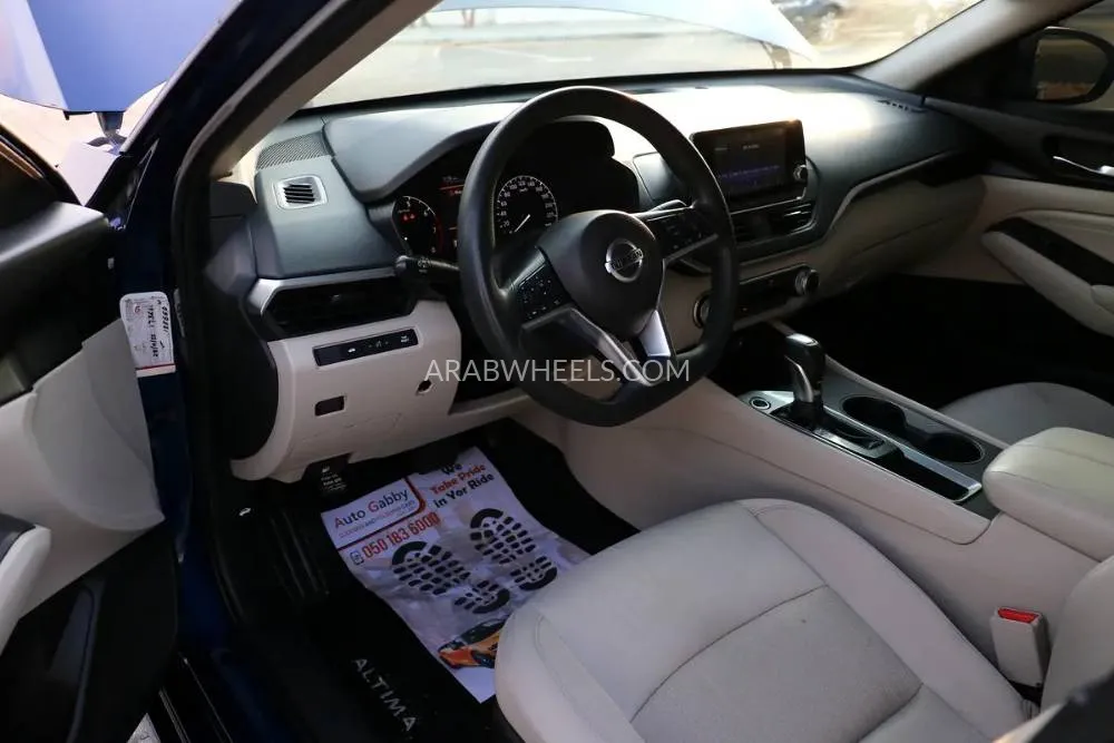 Nissan Altima 2019 for Sale in Abu Dhabi Image-15