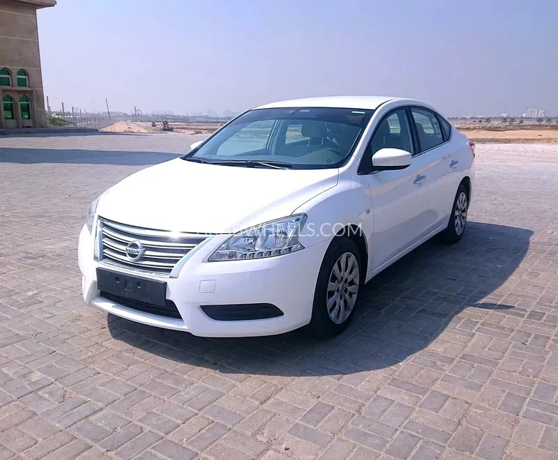 Nissan Sentra 2020 for Sale in Ajman Image-6