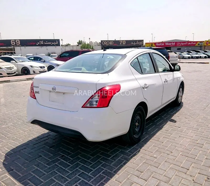 Nissan Sunny 2019 for Sale in Ajman Image-3