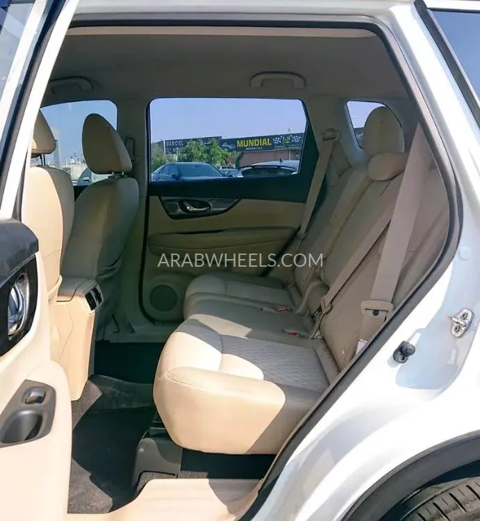 Nissan X-Trail 2021 for Sale in Ajman Image-11