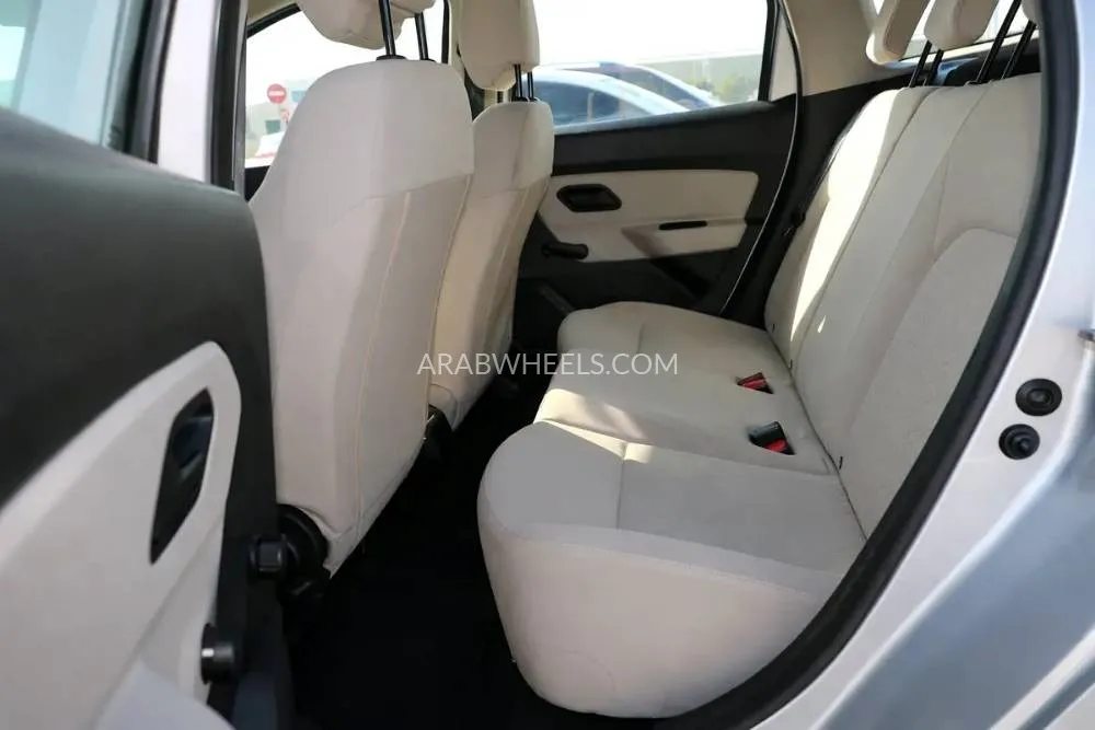 رينو داستر 2020 for Sale in أبو ظبي Image-16