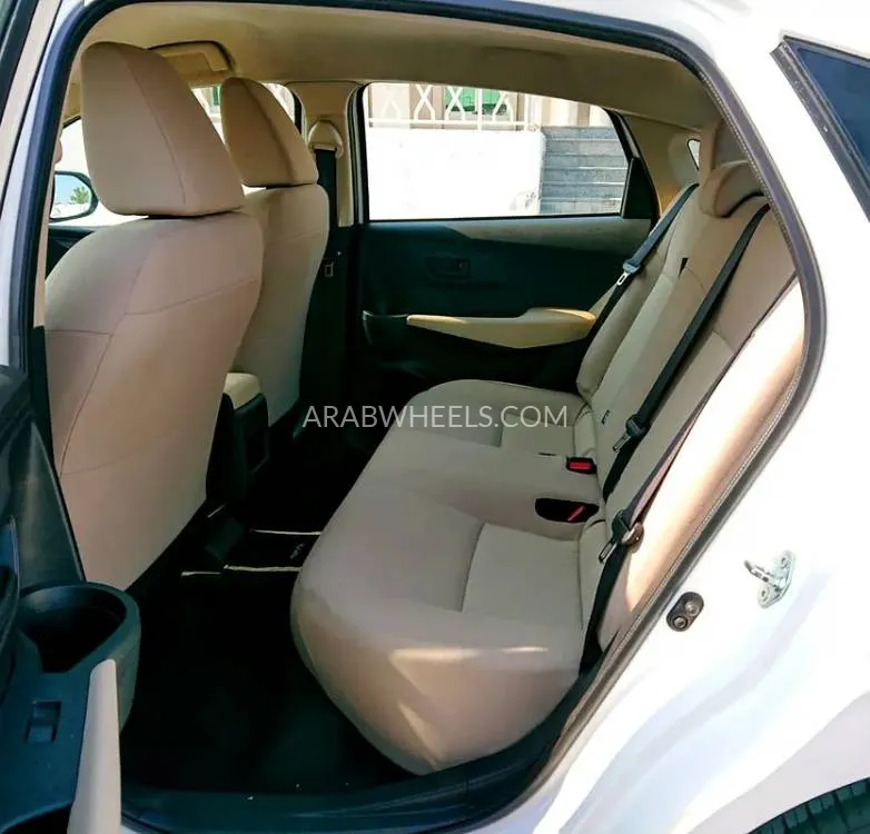 Toyota Yaris 2023 for Sale in Ajman Image-10