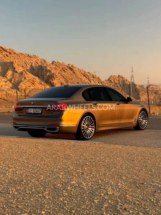 BMW 7 series 2017 for Sale in Abu Dhabi Image-10