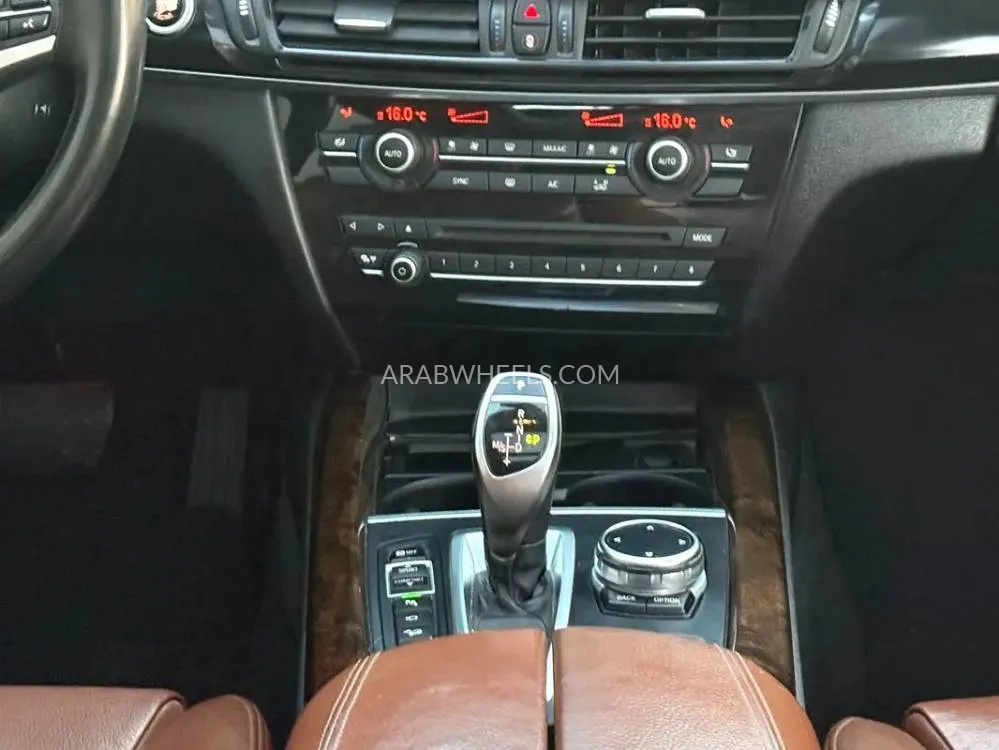 BMW iX5 2014 for Sale in Sharjah Image-12