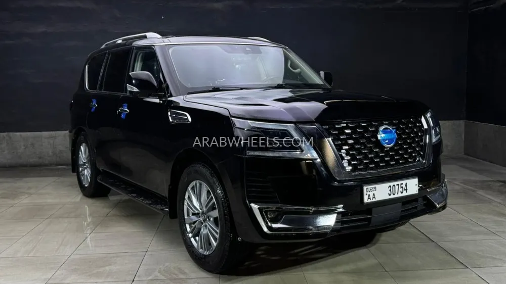 Infiniti QX80 2020 for Sale in Dubai Image-2