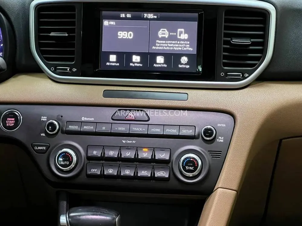 كيا سبورتاج 2019 for Sale in الشارقة Image-2