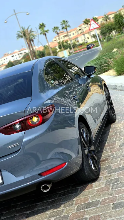 Mazda 3 2024 for Sale in Dubai Image-2