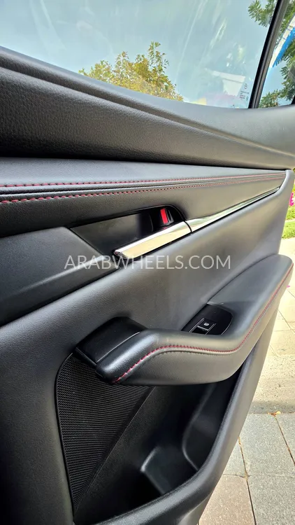 Mazda 3 2024 for Sale in Dubai Image-17