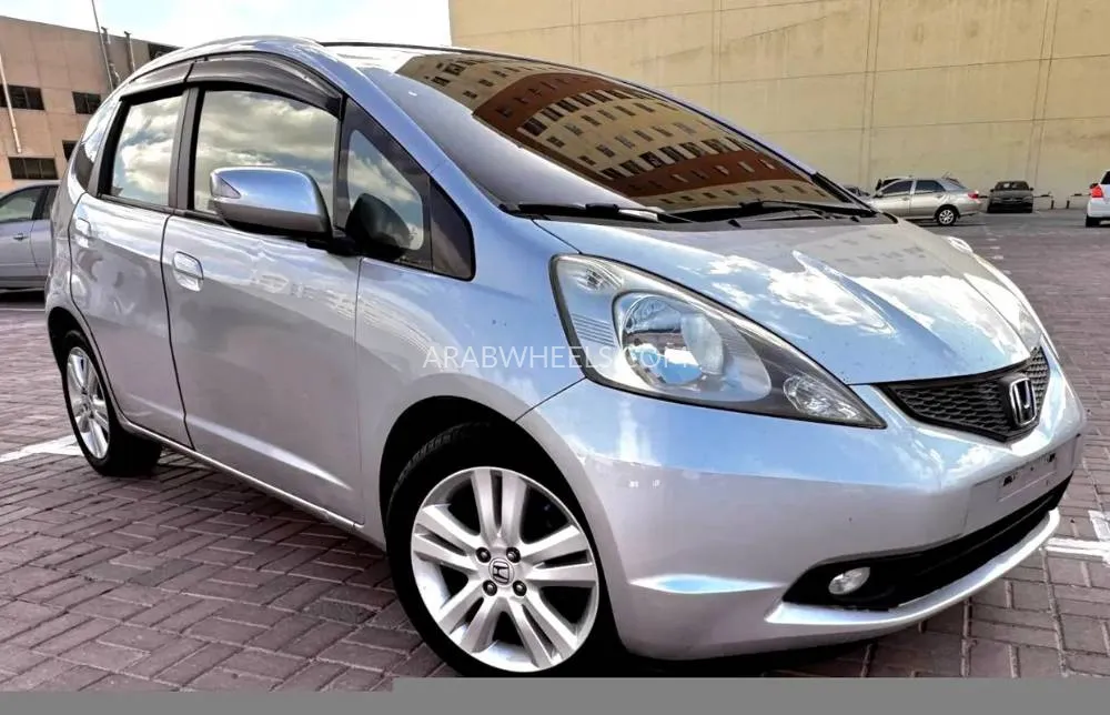 Honda Fit 2009 for Sale in Sharjah Image-7